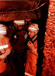 1994: Das "Haus der Begegnung" brennt