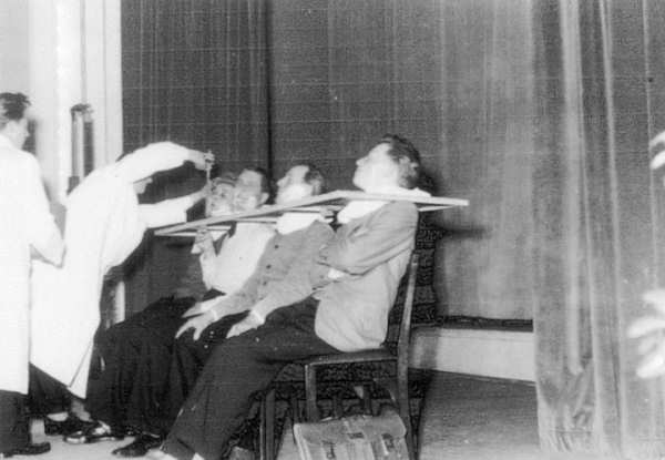 Stiftungsfest am 28.12.1957 im "Kurhaus" Stiftungsfest am 28.12.1957 im "Kurhaus"