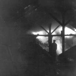 Mit "Pril" einen Brikettbrand gelöscht - 1963