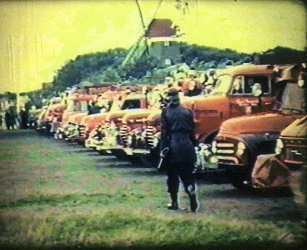 Aufstellung auf dem Exerzierplatz an der Mühle