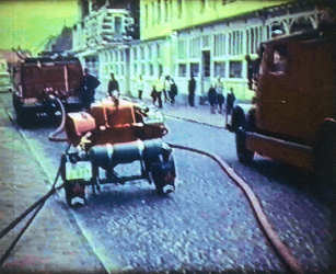 Auto-Brandbekämpfung mit Pulver
