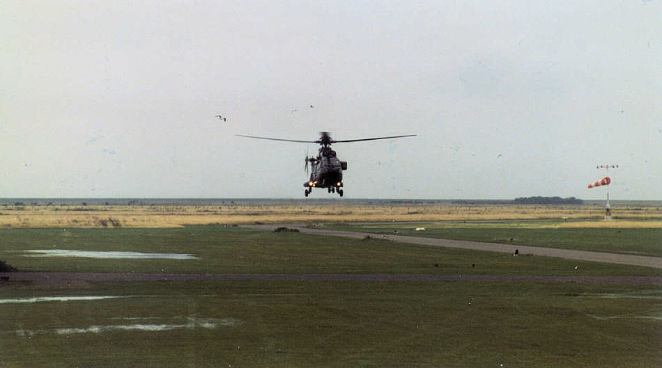 Bundeskanzler Helmut Kohl kommt nach Norderney - 15.07.1998, 13.00 Uhr