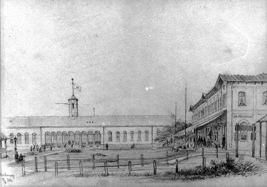 Kurplatz mit Musikpavillon und Bazargebäude