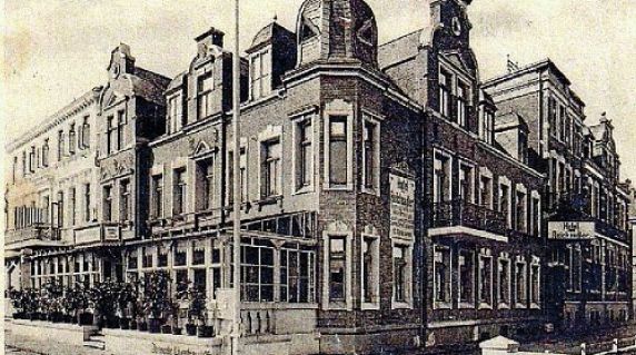 "Hotel zum Reichsadler" in der Luisenstraße 12 nach dem Ersten Weltkrieg "Hotel zum Reichsadler" in der Luisenstraße 12 nach dem Ersten Weltkrieg